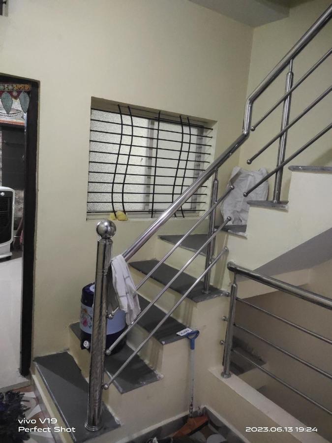 Yashu Guest House Ujjain Eksteriør bilde